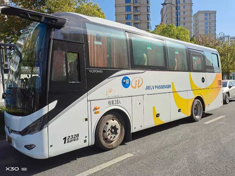 2021年4月 浙江户国六39座宇通6904一手气囊旅游车