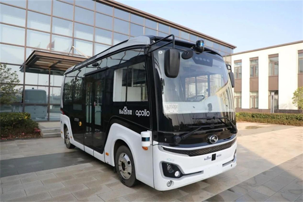 助力武汉争夺“第一城” 金龙获光谷自动驾驶道路测试牌照