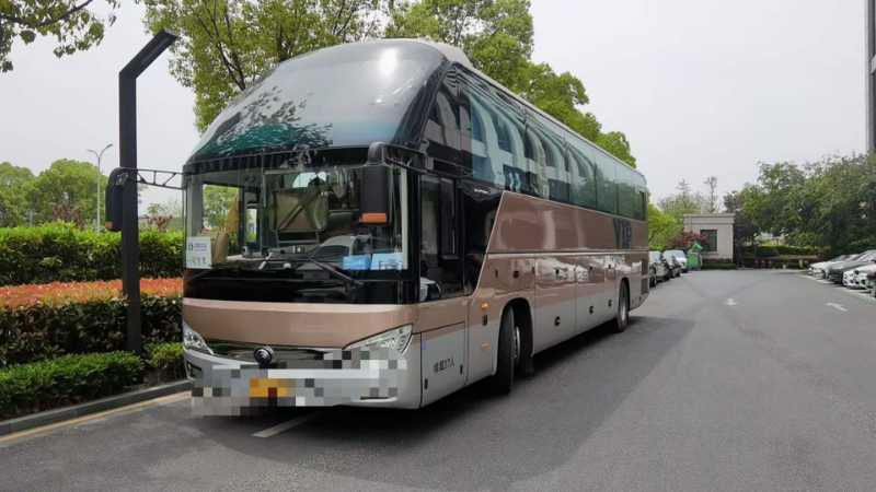 2017年12月 国五东北配37座半卧宇通6122气囊中门车