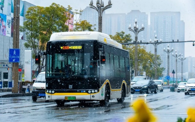 雪中有保障 一文看懂成都公交一周热点