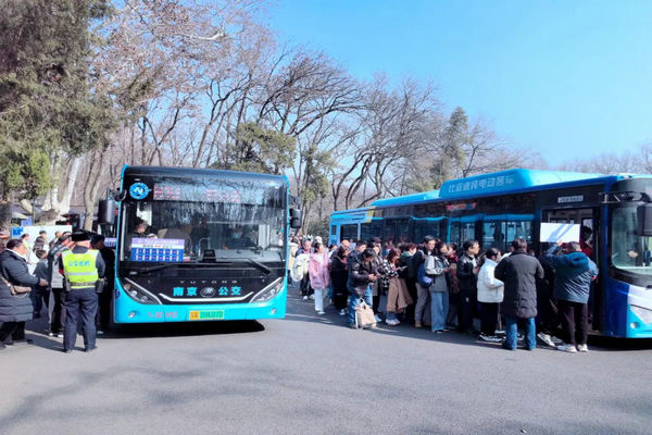 南京这里“热辣滚烫”！公交假日旅游线直达→