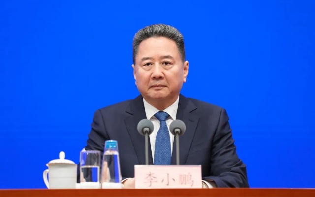 国新办交通运输专场新闻发布会召开 客货运行业有何最新举措？