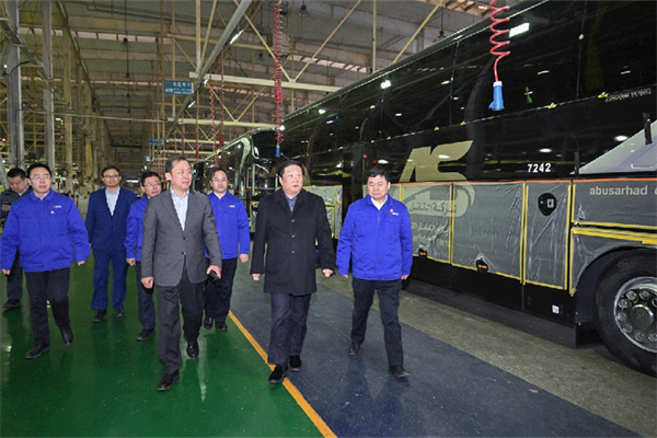 谭旭光调度中通客车出口沙特订单 他给出了这些观点