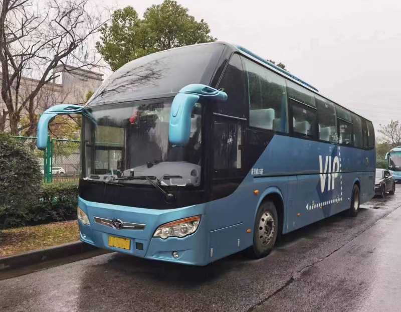 2019年7月 国五35座2+1可提双档大宇6128气囊旅游车