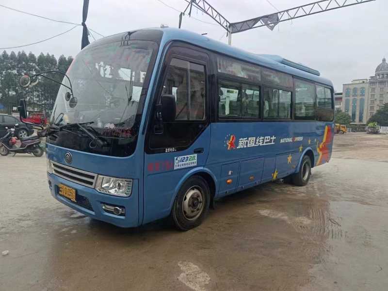 2020年9月 中型中级19座国五19座宇通6729客车