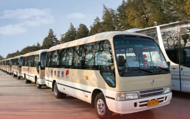 续写责任与担当 金旅客车连续27年服务全国两会