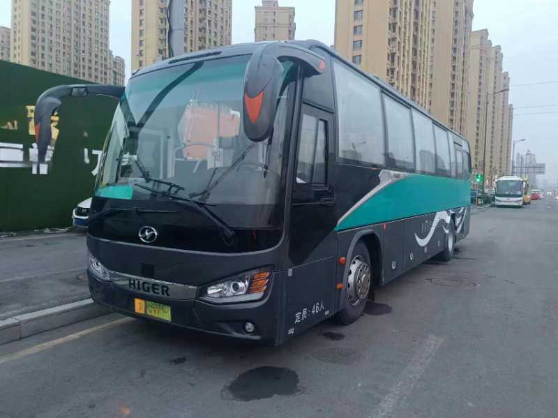 2021年1月 两台东北配营运版海格6111宁德时代电车 