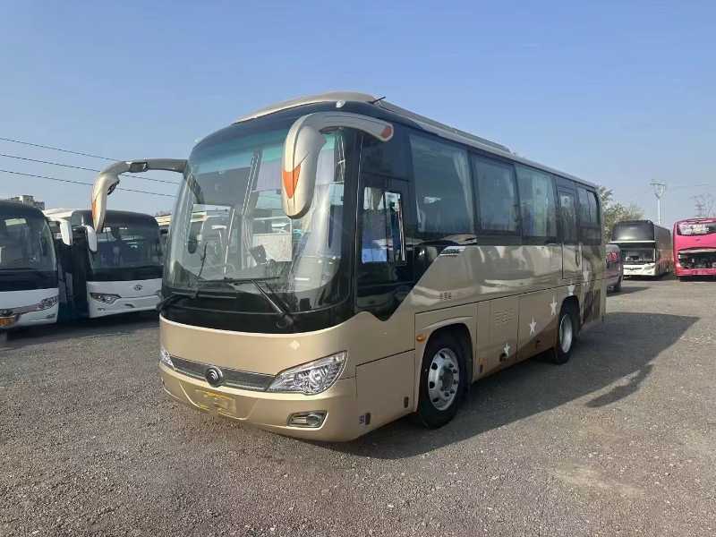  国五非营运32座天然气宇通