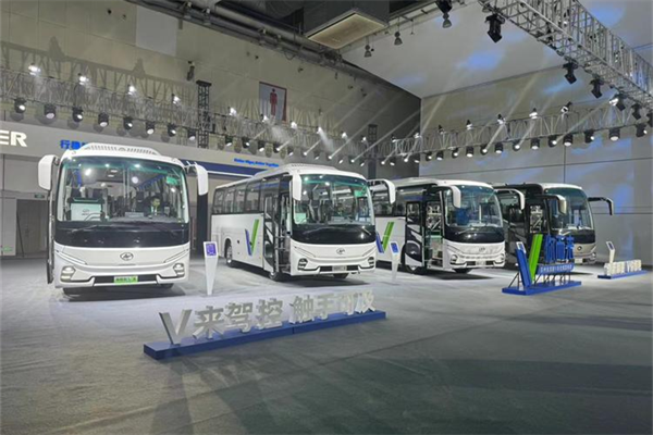 历时三年打造 苏州金龙新V系客车能为行业带来哪些新思路？