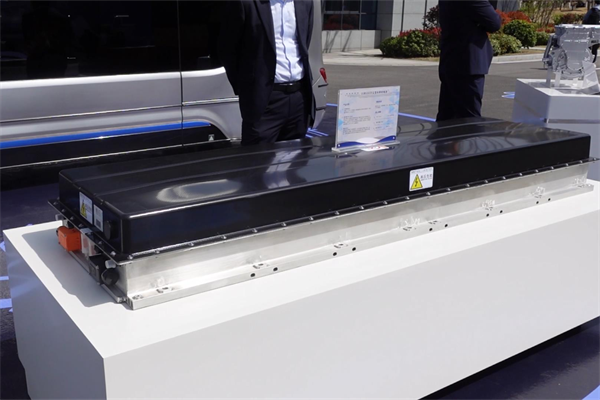 宇通携手宁德时代推出的这款电池 或许解决了新能源客车发展的最大难题