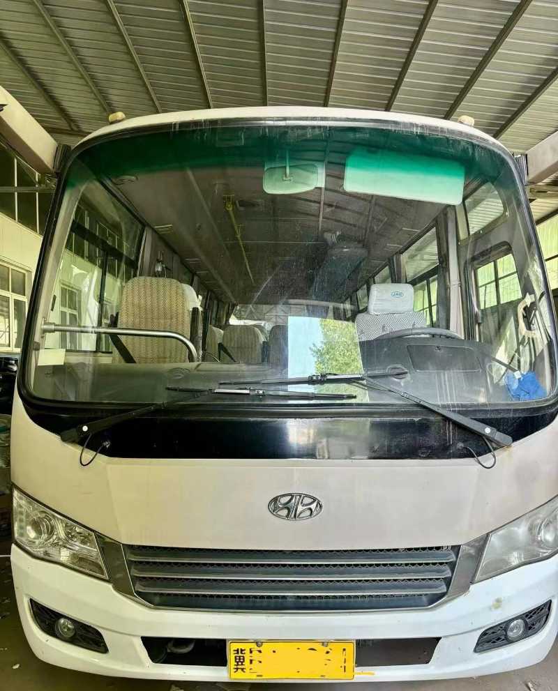 出售30座合客牌通勤车