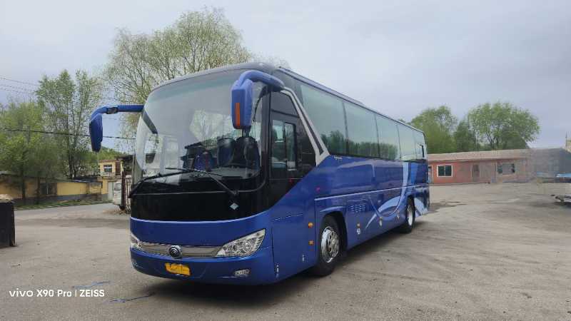  49座东北配天然气宇通6119气囊中门车