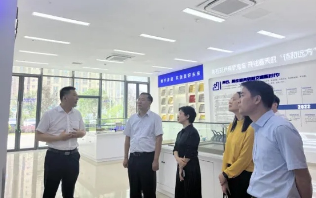 黄石市委组织部副部长秦遵怀调研城发集团城轨公司党建工作