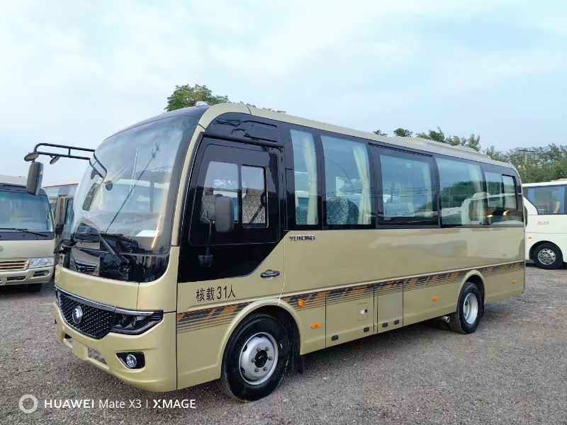  准新国六31座非营运有公告宇通6772东北配置客车 