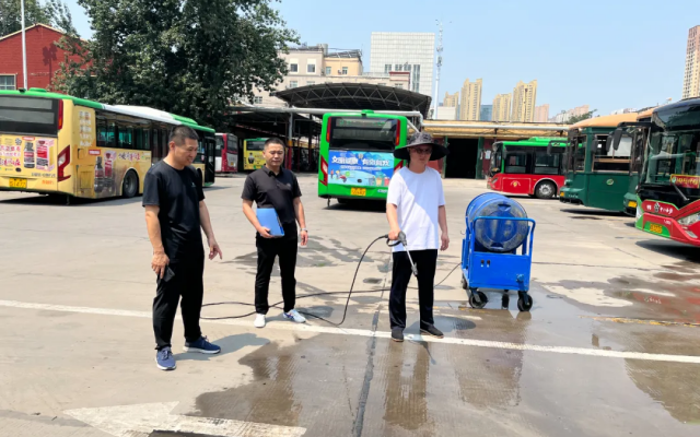 石家庄公交纪委督导检查环境卫生整治提升和大气污染防治工作