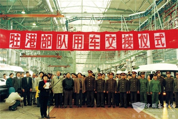 七一回归日：依维柯共见香港辉煌岁月!