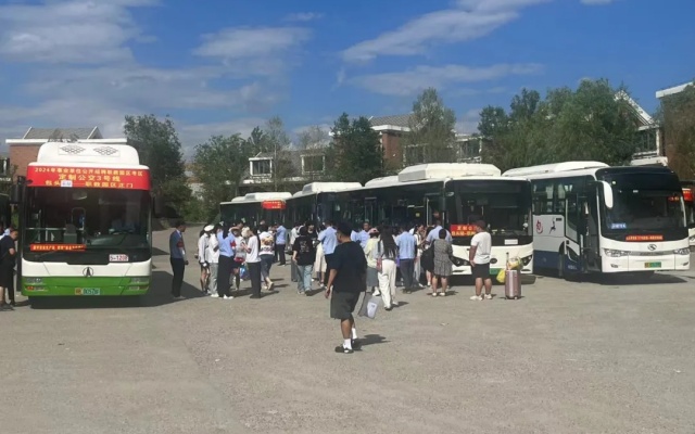 包头公交圆满完成2024事业单位公开招聘职教园区运营保障工作