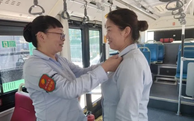郑州公交践行曹瑞娟工作法 服务品质再提升