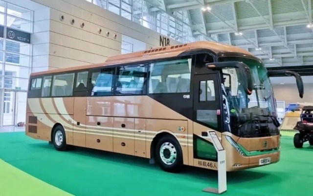 中通客车携重磅产品亮相2024中国文化旅游产业博览会