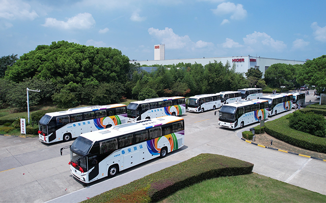 旅游出行体验再升级 苏州金龙新V系客车智慧赋能大美张家界