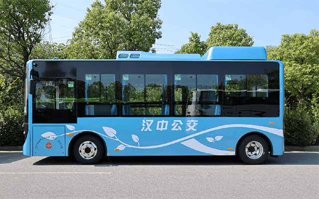 客户风采展示：亚星创新环保车型交付汉中 绘制低碳出行新蓝图