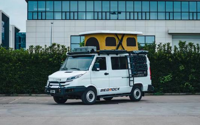 户外宿营 快来看看“移动堡垒”依维柯得意宿营车