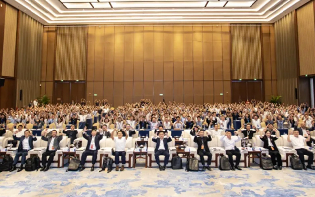 ESG论坛聚焦：宁德时代携手300精英 共探锂电零碳路