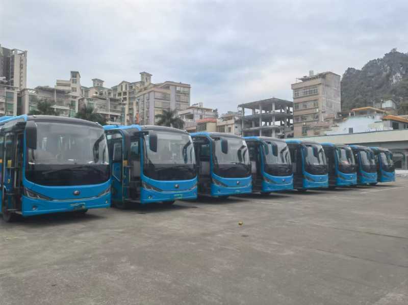 2021年9月 多台31座宇通6820新能源纯电客车