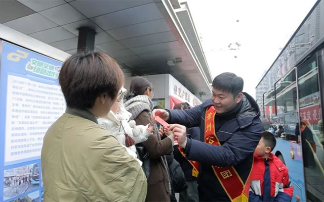 徐州公交“暖心行” 春节8天假 安全运送300万+人次