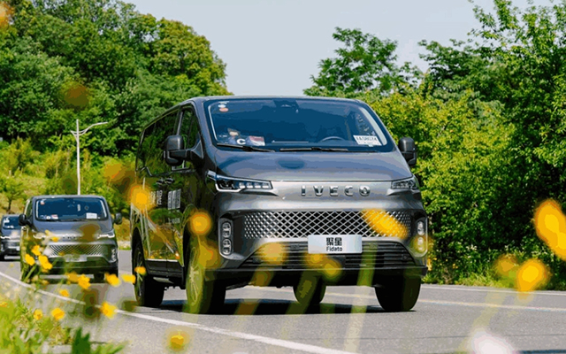 依维柯聚星“救场”元宵节 告别“人在囧途”式出行