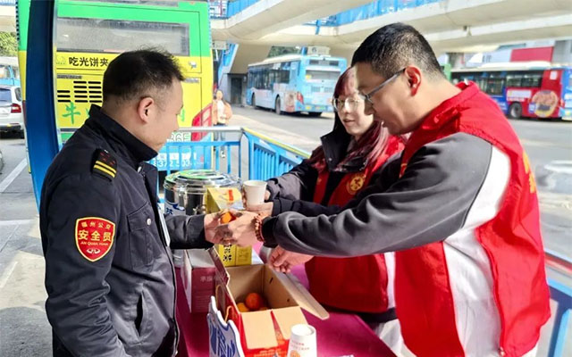 福州公交春运大考 日均2500辆车 60万人次出行无忧