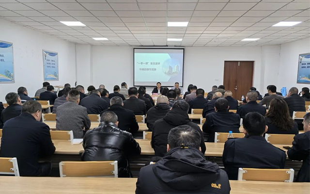 从宣教片到实战指南 相城公交防御性驾驶培训“五维能力”提升计划