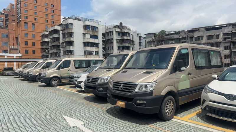 同款多台粤牌国五14座可提双档亚星欧睿