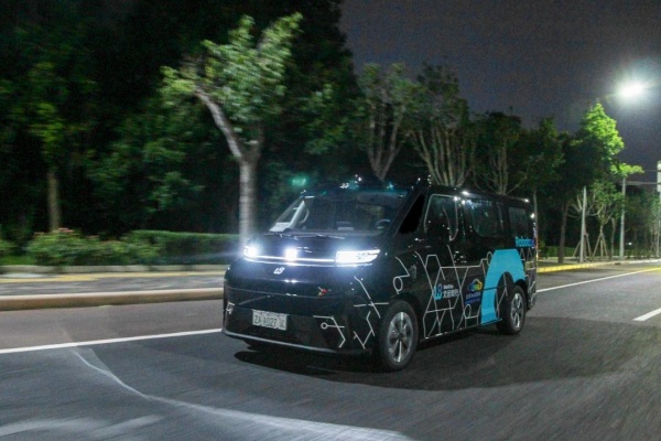 文远知行：在北京构建“7×24小时”自动驾驶服务网络