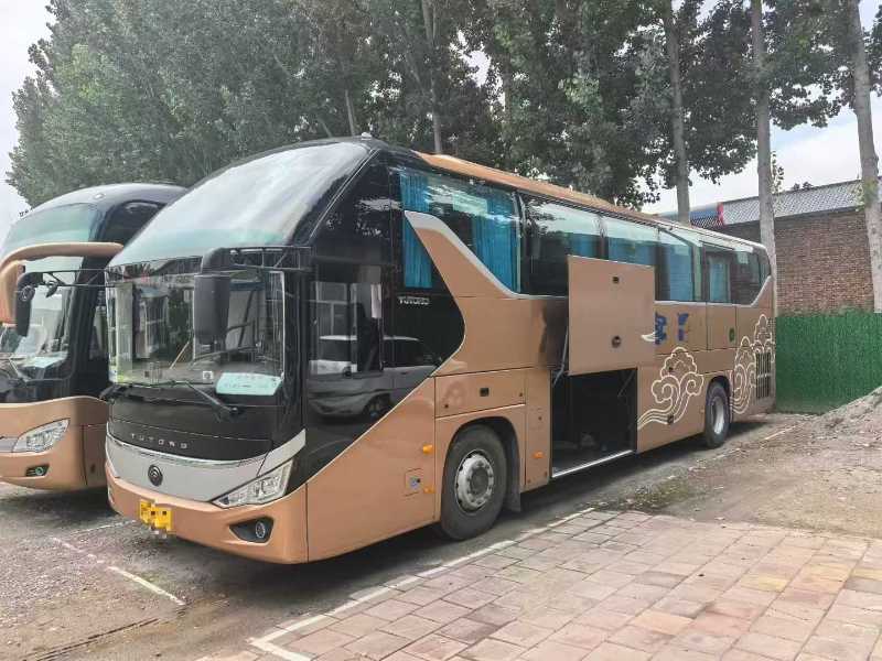 2021年10月上牌多台北方配国六有公告50座宇通6120气囊旅游车
