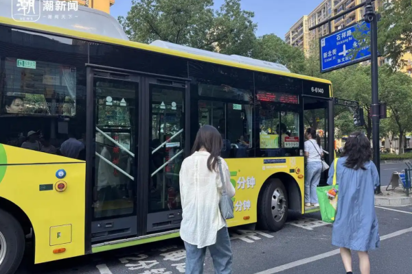杭州“5分钟巴士”——又快又便宜！涵盖17个地铁站点