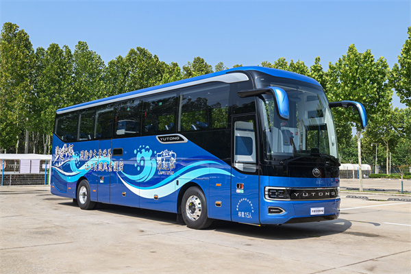 采埃孚传胜二代客车版变速箱首台交付，开启中国长途客车AMT元年