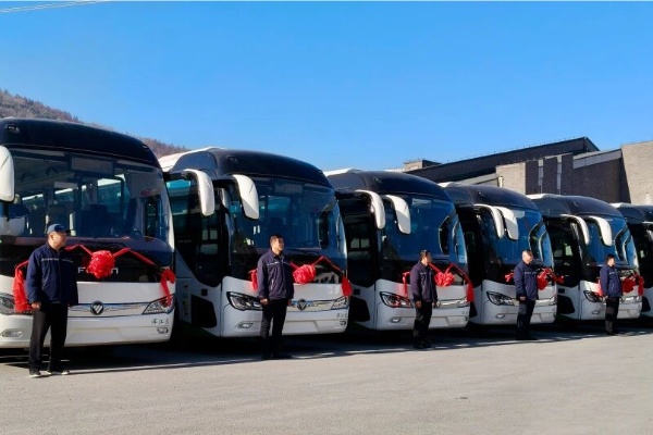 驶入长白山麓 福田欧辉纯电客车交付白山市