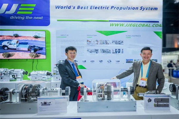 精进电动在柏林CTI展会发布全系列动力管理产品