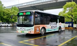 阅动庐州：安凯客车打造“车轮上的书香驿站”