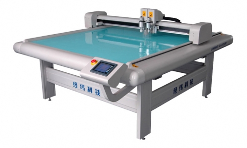 客车座椅、靠垫打样电脑切割机