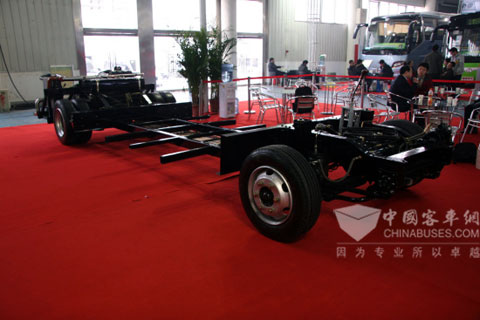 江淮HFC6703KYF底盘荣获第五届中国国际客车大赛“最佳客车底盘奖”