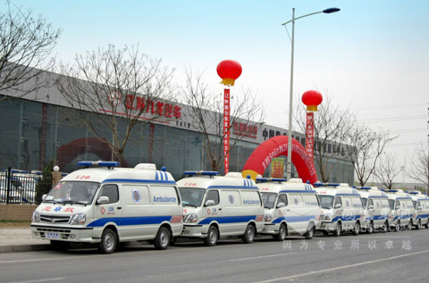 170辆金旅海狮整装待发