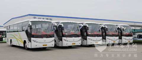 中大MPB系列YCK6126HL3型客车助力北京用户打造租赁星级服务