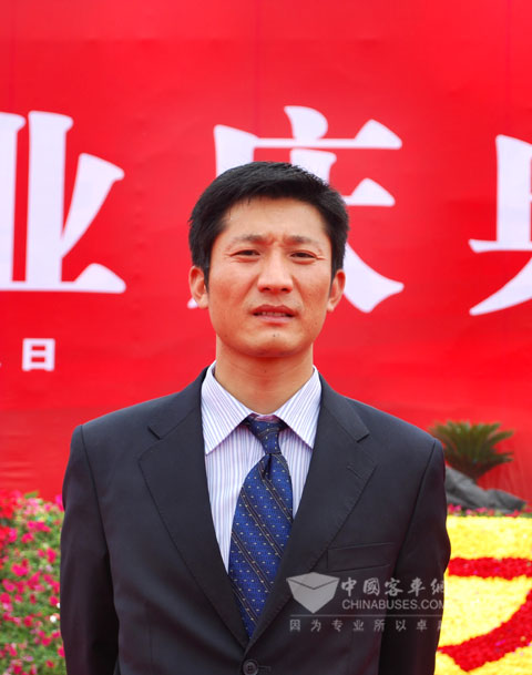 “华北城”巨舰启程，金旅客车精心护航之华北城（天津）投资有限公司副总经理宁海川接受记者采访