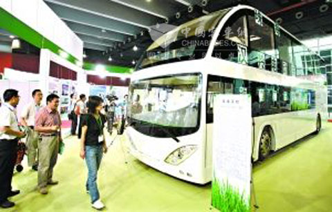 广州：10辆双层电巴亚运前或上路 