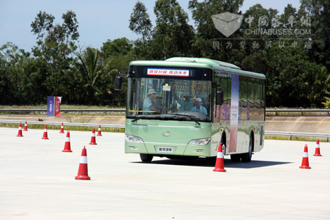 大金龙引领高端公交车市场