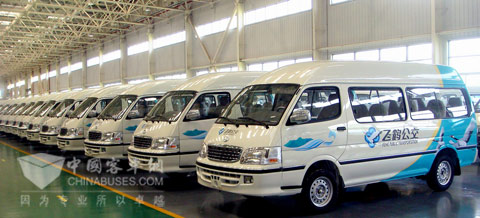 大金龙轻客累计销量突破万辆