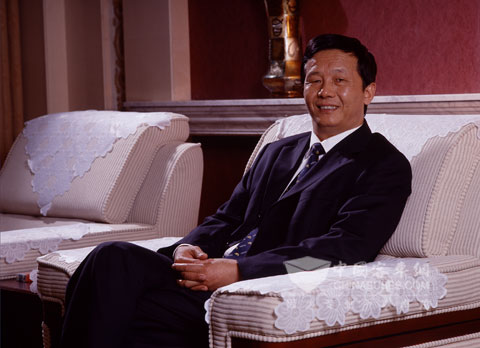 郑州宇通客车董事长汤玉祥首倡校车专用化