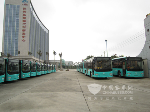 五洲龙混合动力客车